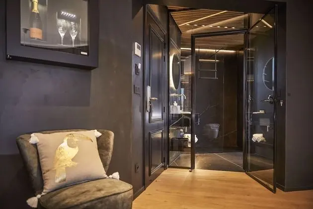 Luxury Oda, 1 Büyük (Queen) Boy Yatak, Sigara İçilmez, Şehir Manzaralı