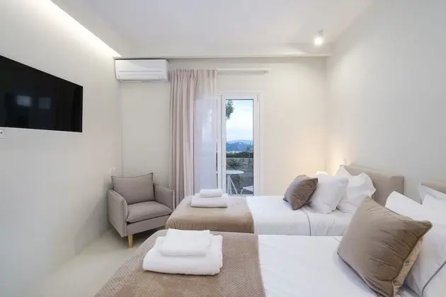 King Suite Sea View with Private Pool