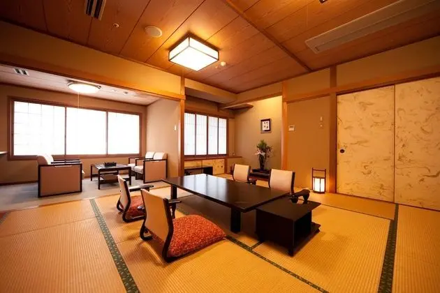 Premium Oda (Japanese Style, Semi Open-air Bath)