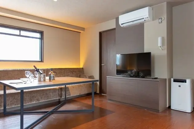 Deluxe Apart Daire, Sigara İçilmez
