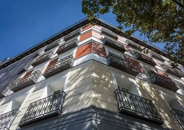 Deluxe Room Balcony, Single Use
