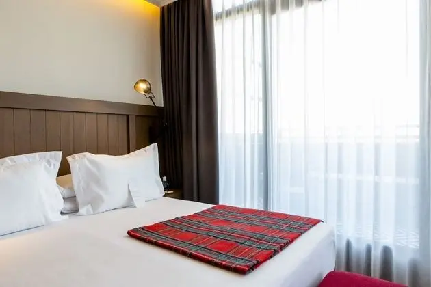 Premium Büyük Yataklı Tek Kişilik Oda