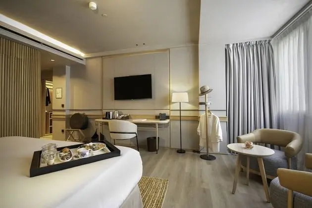 Deluxe Büyük Yataklı Tek Kişilik Oda (SOHO)