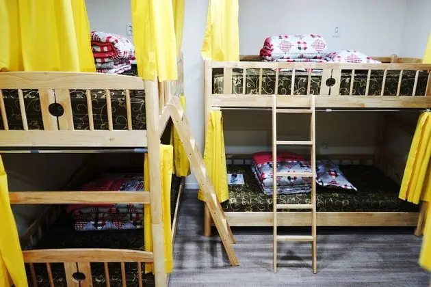 Ortak Ranzalı Oda, Sadece kadınlar için (8 persons)
