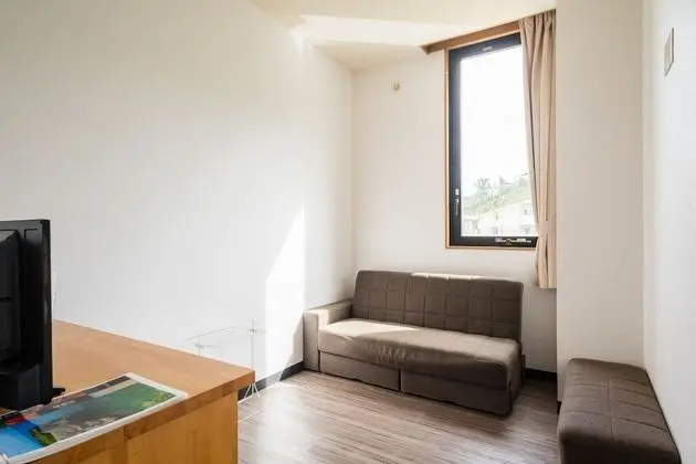 Basic Oda, Sigara İçilmez (Japanese-Western, 4 Occupants)