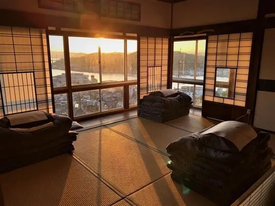 Oda, Sigara İçilmez (12 Tatami mats, 2nd Floor)