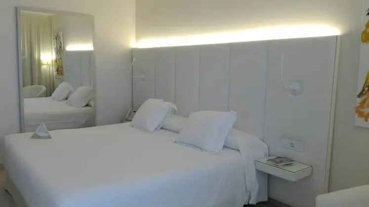 Deluxe Tek Büyük Yataklı Oda, Deniz Manzaralı