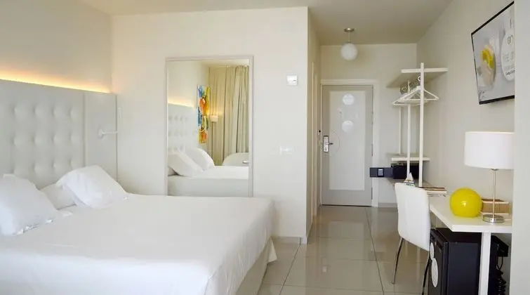 Standard Tek Büyük Yataklı Oda