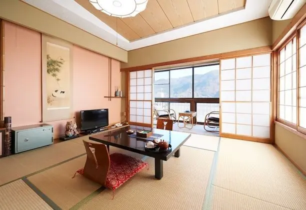 Traditional Oda, Sigara İçilmez (PrivateToilet, SharedBathroom,8Tatami)