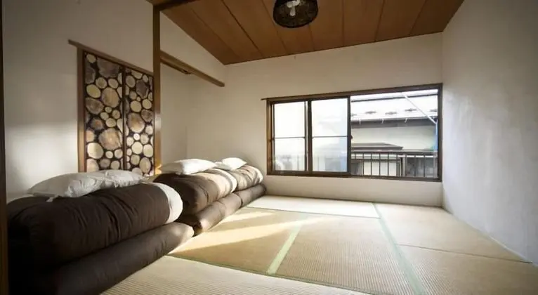 Traditional Ortak Ranzalı Oda, Sadece erkekler için (Japanese Style, Single Futon)