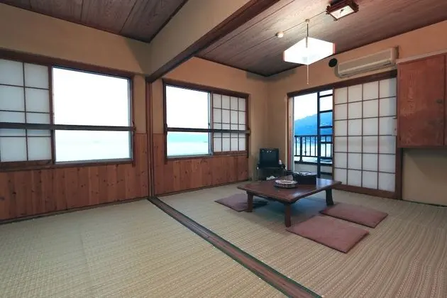 Traditional Oda (Japanese Style for 5 Guests)