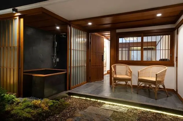 Grand Tatami Onsen Suite