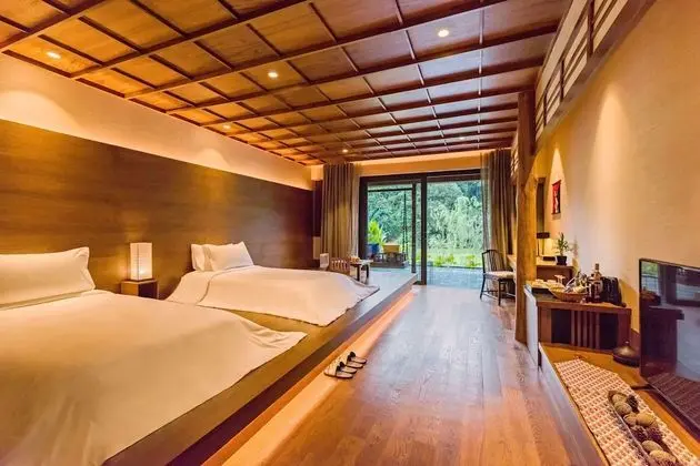 Grand Terrace Suite