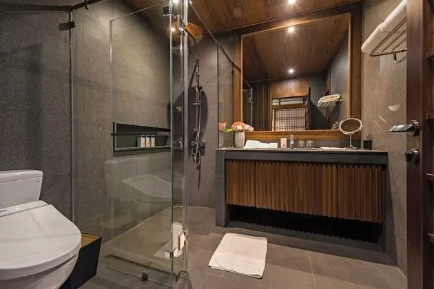 Grand Terrace Suite