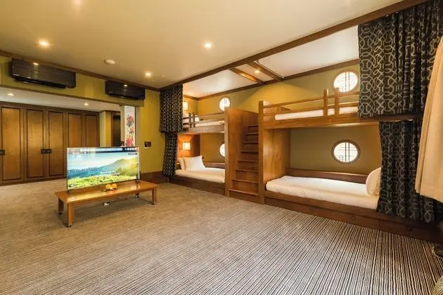 Majestic Family Suite