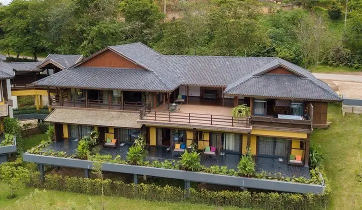 One  Bedroom Royal Residence