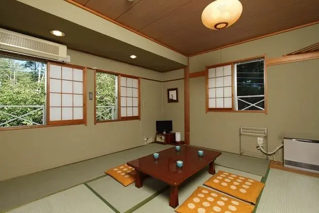 Traditional Oda (Japanese Style)