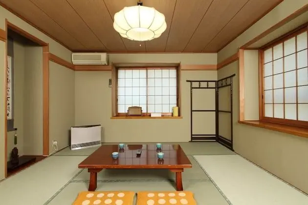 Traditional Oda (Japanese Style)