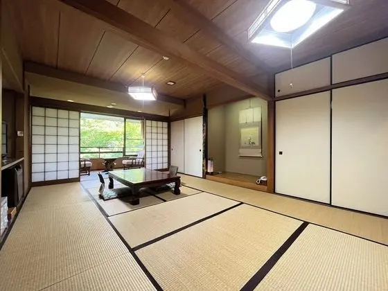 Traditional Oda (Japanese Style for 5 Guests)