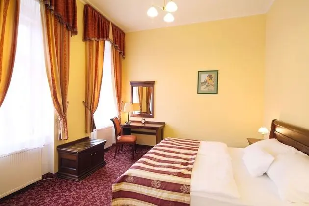 Classic Tek Büyük veya İki Ayrı Yataklı Oda (Extra bed)