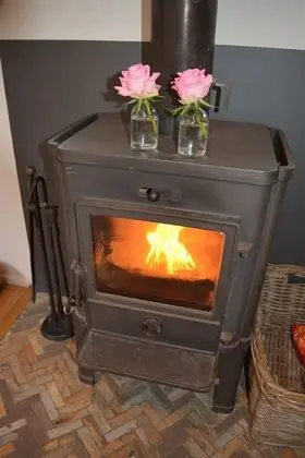 Ev, 2 Yatak Odası (Het Roodborstje)