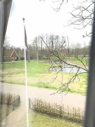 Ev, 2 Yatak Odası (Het Roodborstje)