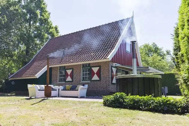 House, 2 Bedrooms (De Brittenburg)