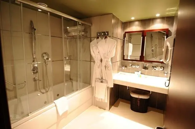 Standart Oda, Şehir Manzaralı