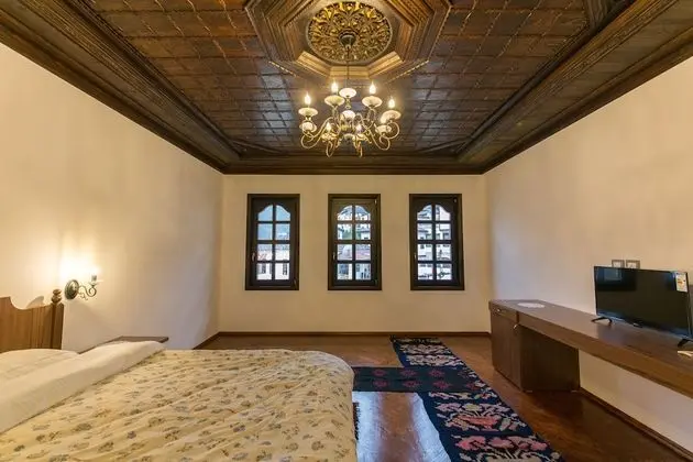 Deluxe Üç Kişilik Oda, Şehir Manzaralı