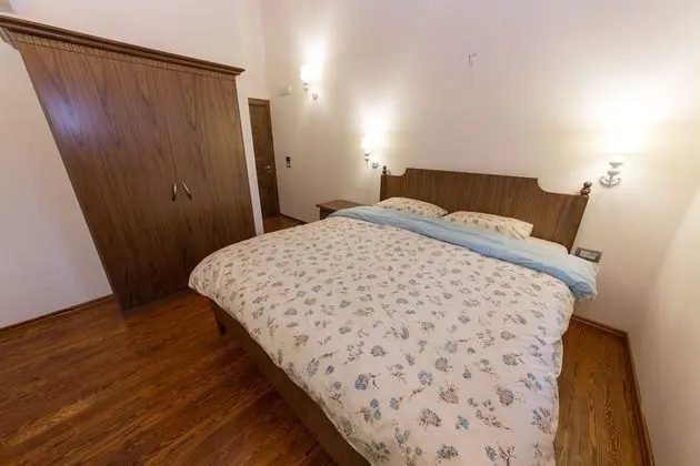 Tek Büyük Yataklı Oda