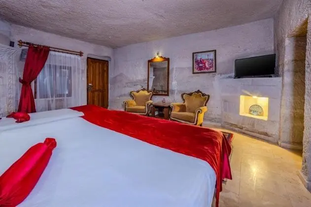 Deluxe Üç Kişilik Oda