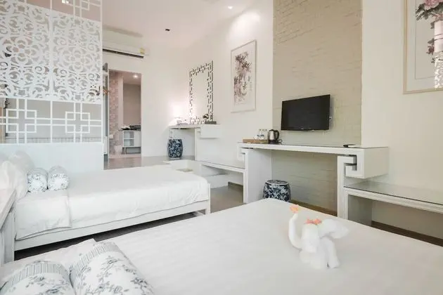 Deluxe Family Room