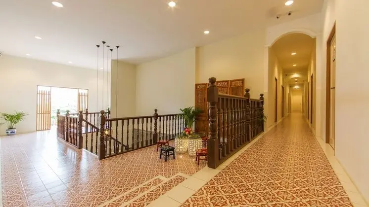 Deluxe Family Room