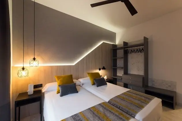 Tek Büyük Yataklı Oda, 1 Çift Kişilik veya 2 Tek Kişilik Yatak