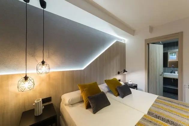 Tek Büyük Yataklı Oda, 1 Çift Kişilik veya 2 Tek Kişilik Yatak