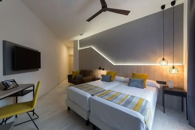 Tek Büyük Yataklı Oda, 1 Çift Kişilik veya 2 Tek Kişilik Yatak