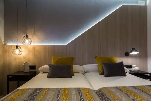 Tek Büyük Yataklı Oda, 1 Çift Kişilik veya 2 Tek Kişilik Yatak