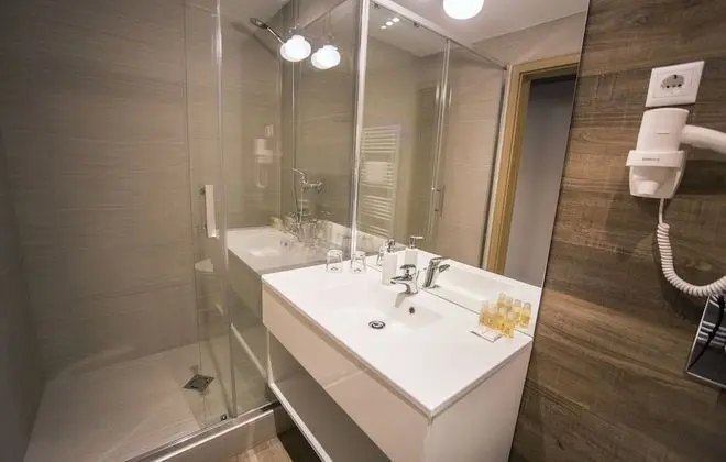 Superior Stüdyo, 1 Yatak Odası, Avlu Manzaralı