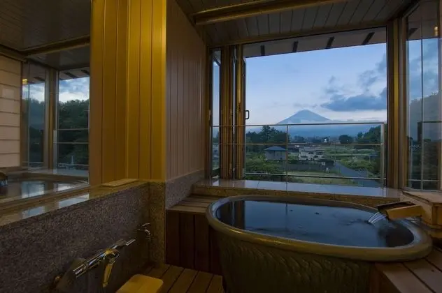 Traditional Oda, Sigara İçilebilir, Dağ Manzaralı (With Private Bath)