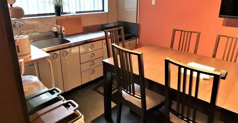 Ev, Sigara İçilmez (Private Vacation Home)