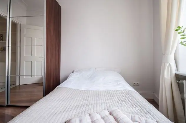 Superior Apart Daire (WAW-D11)