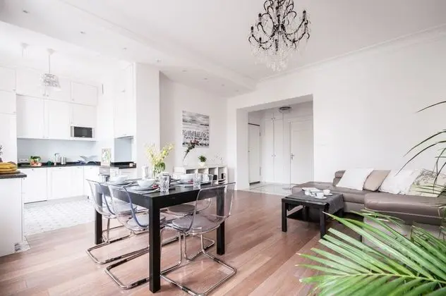 Superior Apart Daire (WAW-D11)