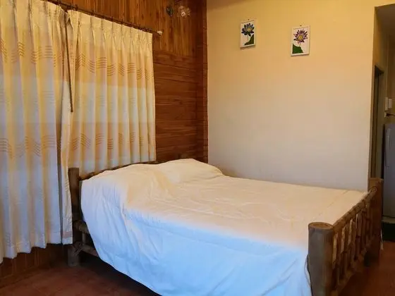 6 Bedrooms Bungalow