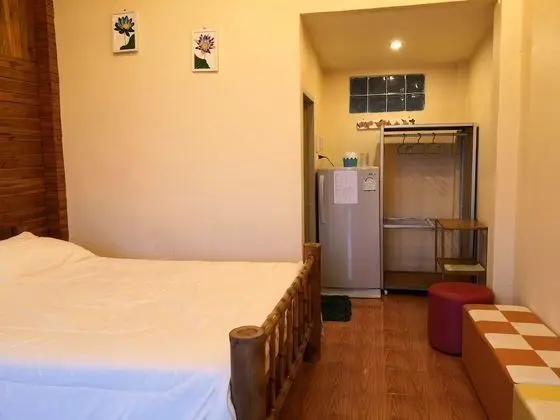 6 Bedrooms Bungalow