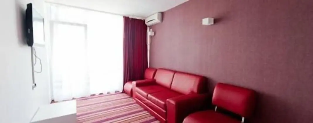 Comfort Tek Büyük veya İki Ayrı Yataklı Oda, Balkon