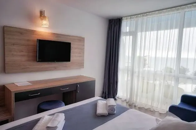 Superior Tek Büyük veya İki Ayrı Yataklı Oda, Balkon, Deniz Manzaralı