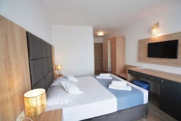 Superior Tek Büyük veya İki Ayrı Yataklı Oda, Balkon, Deniz Manzaralı