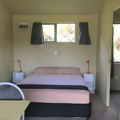 Standard Kulübe, Sigara İçilmez, Mutfak (Must Provide Own Linen and Blanket)