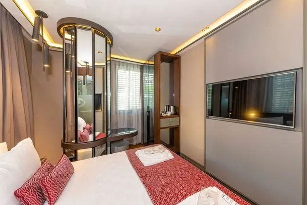 Deluxe Tek Büyük veya İki Ayrı Yataklı Oda