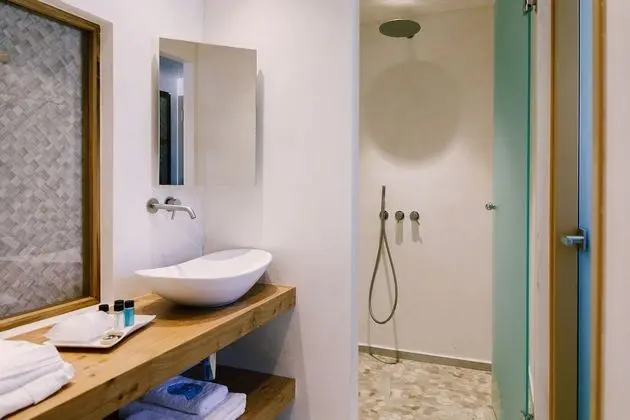 Standard Üç Kişilik Oda